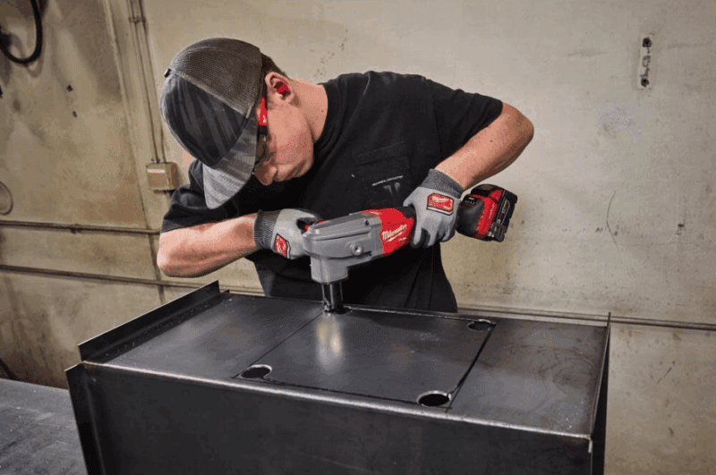 Milwaukee M18 Fuel Nibbler